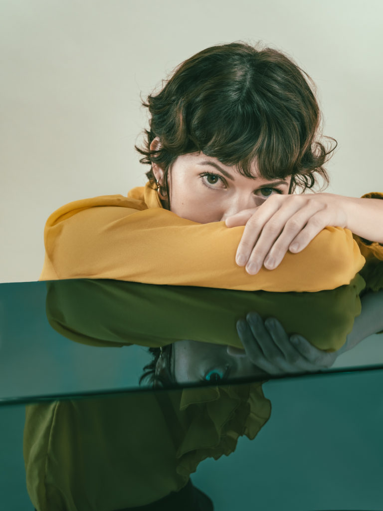 Meimuna MEIMUNA au Château
Une voix pure, des mots qui touchent, des guitares qui bercent.